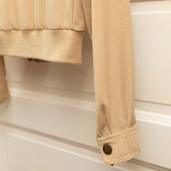 Long Sleeve Crop Marilyn Monroe Brand ZipUp Jacket - Picture 5 of 5